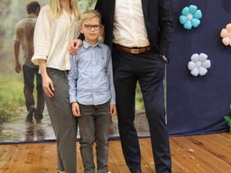 Rok szkolny 2024-2025 - 103 - Dzień Mamy i Taty